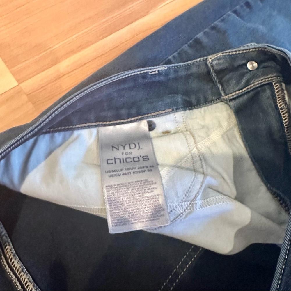 NYDJ straight leg jeans size 16 - Picture 3 of 4